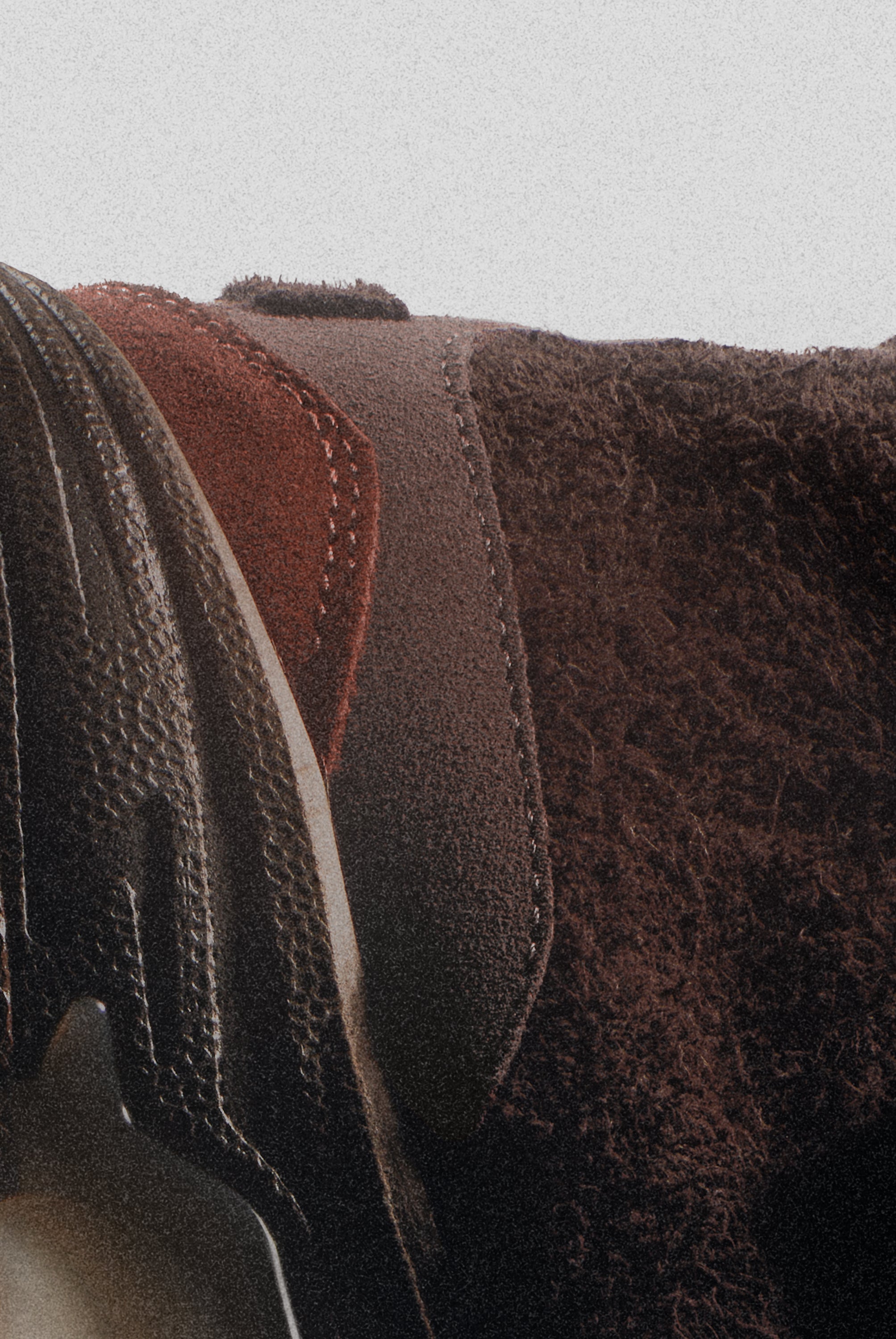 111 WALLABEE-TECH SUEDE BROWN