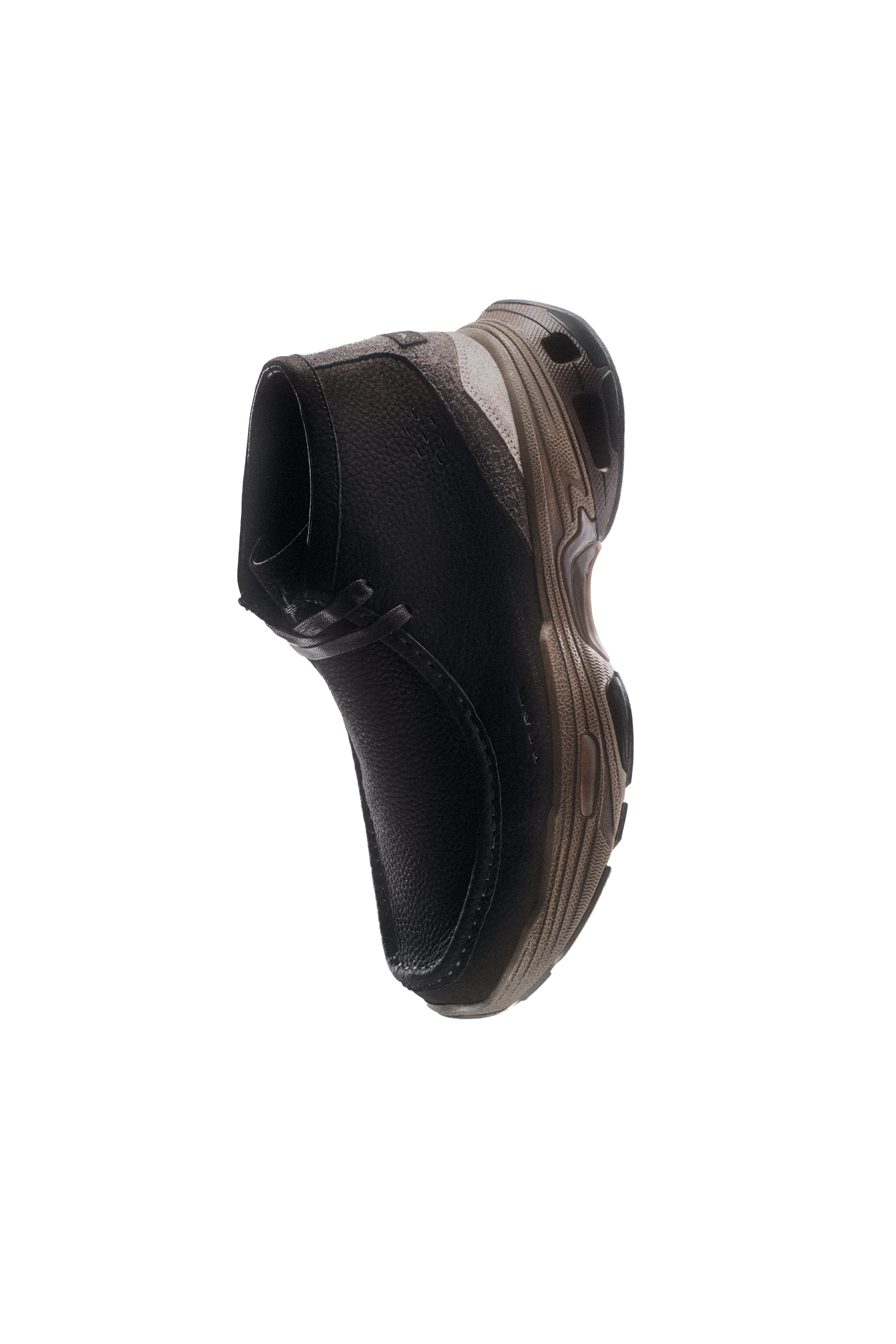 111 WALLABEE NOBUCK BLACK